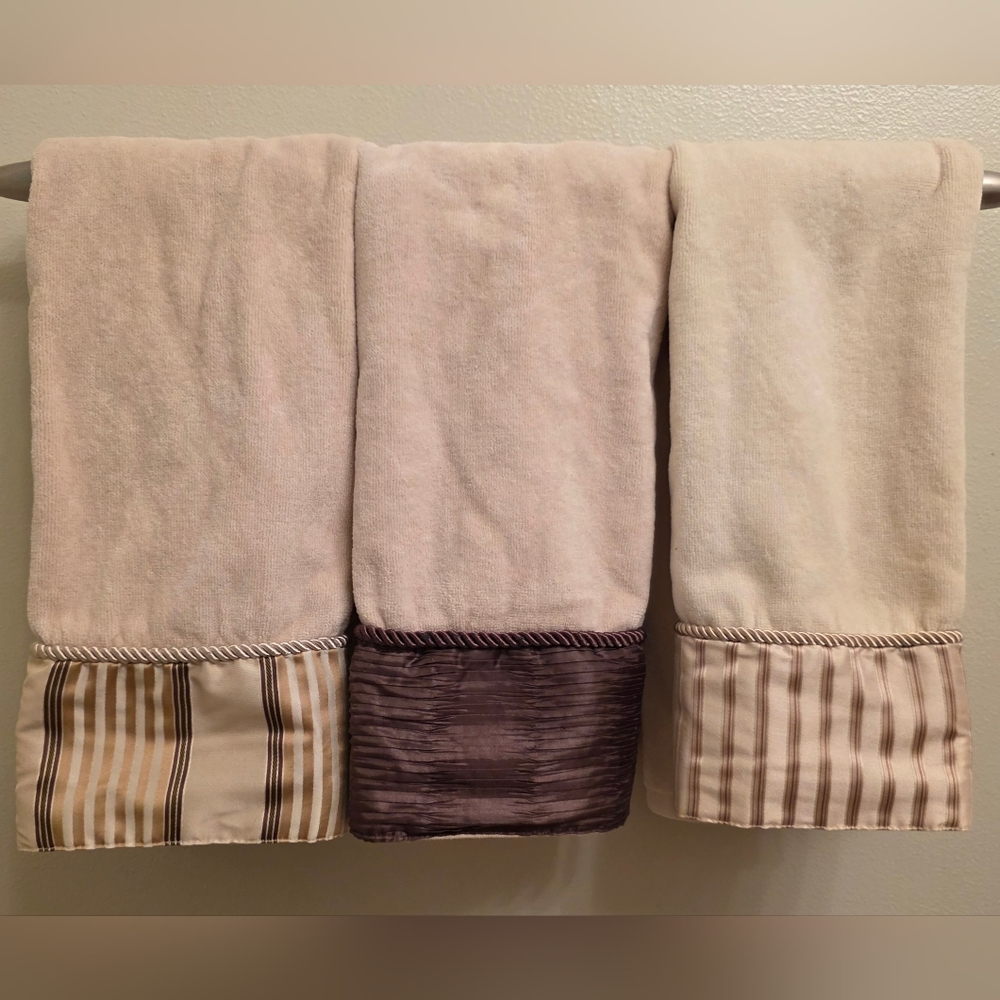 Vintage Rodeo Home 3 Piece Hand Towels Brown Satin Trim, Gold Braid 29"×18"
